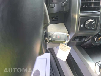 2021 Ford Super Duty F-250 XLT Crew Cab Medium Bed - miniatura 5