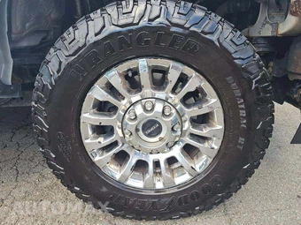 2021 Ford Super Duty F-250 XLT Crew Cab Medium Bed - miniatura 25