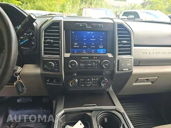 2021 Ford Super Duty F-250 XLT Crew Cab Medium Bed - miniatura 7