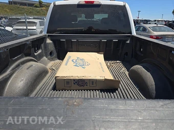 2021 Ford Super Duty F-250 XLT Crew Cab Medium Bed - miniatura 16