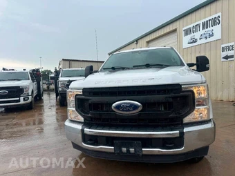 2021 Ford Super Duty F-350 Cab Chassis XL Crew Cab DRW - miniatura 2