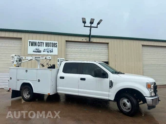 2021 Ford Super Duty F-350 Cab Chassis XL Crew Cab DRW - miniatura 4