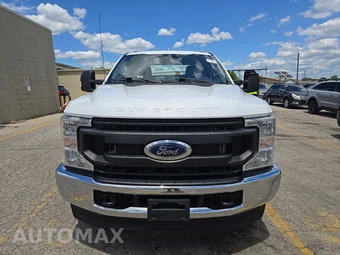 2021 Ford Super Duty F-350 Cab Chassis XL Extended Cab w/Rear Doors DRW - miniatura 2