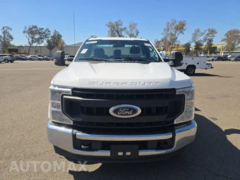 2021 Ford Super Duty F-350 Cab Chassis XL Regular Cab DRW - miniatura 2