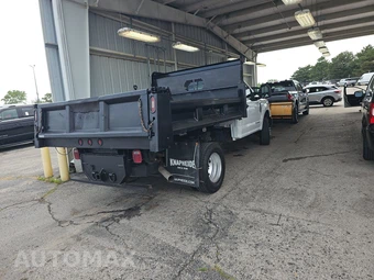 2021 Ford Super Duty F-350 Cab Chassis XL Regular Cab DRW - miniatura 4