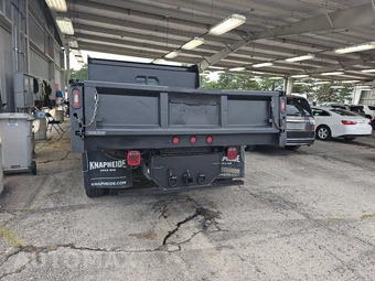 2021 Ford Super Duty F-350 Cab Chassis XL Regular Cab DRW - miniatura 5
