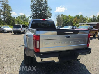 2021 Ford Super Duty F-350 Lariat Crew Cab Long Bed DRW - miniatura 2