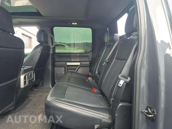 2021 Ford Super Duty F-350 Lariat Crew Cab Medium Bed - miniatura 13