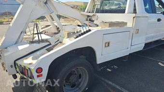 2021 Ford Super Duty F-450 Cab Chassis XL Extended Cab w/Rear Doors DRW - miniatura 39