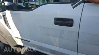 2021 Ford Super Duty F-450 Cab Chassis XL Extended Cab w/Rear Doors DRW - miniatura 33