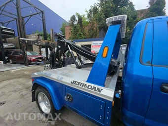 2021 Ford Super Duty F-450 Cab Chassis XLT Regular Cab DRW - miniatura 15
