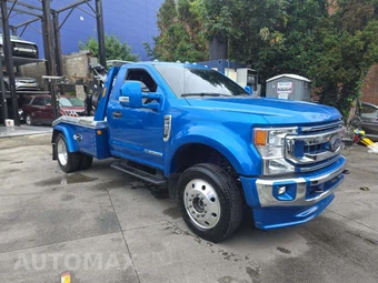 2021 Ford Super Duty F-450 Cab Chassis XLT Regular Cab DRW - miniatura 4