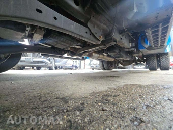2021 Ford Super Duty F-450 Cab Chassis XLT Regular Cab DRW - miniatura 7