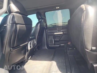 2021 Ford Super Duty F-450 Lariat Crew Cab Long Bed DRW - miniatura 13