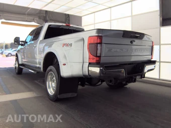 2021 Ford Super Duty F-450 Lariat Crew Cab Long Bed DRW - miniatura 6