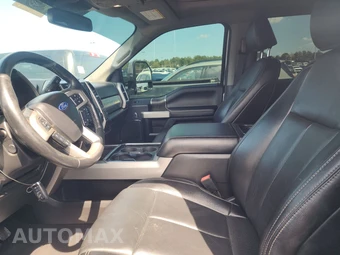 2021 Ford Super Duty F-450 Lariat Crew Cab Long Bed DRW - miniatura 7