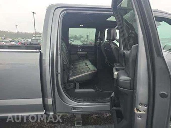2021 Ford Super Duty F-450 Platinum Crew Cab Long Bed DRW - miniatura 16