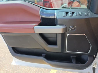 2021 Ford Super Duty F-450 Platinum Crew Cab Long Bed DRW - miniatura 9
