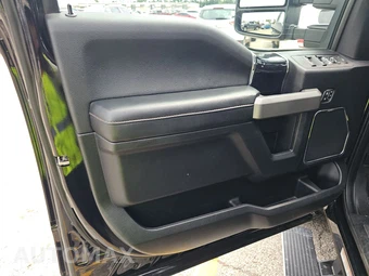 2021 Ford Super Duty F-450 Platinum Crew Cab Long Bed DRW - miniatura 9