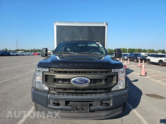 2021 Ford Super Duty F-550 Cab Chassis XL Regular Cab DRW - miniatura 2