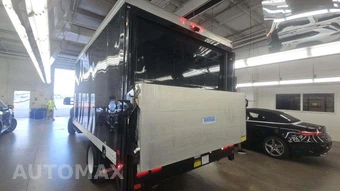 2021 Ford Super Duty F-550 Cab Chassis XL Regular Cab DRW - miniatura 24