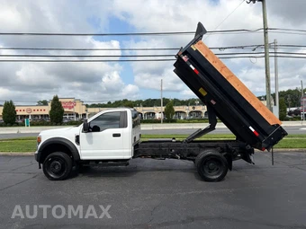 2021 Ford Super Duty F-550 Cab Chassis XL Regular Cab DRW - miniatura 2