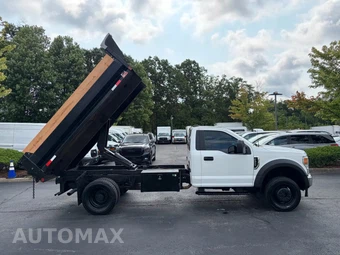 2021 Ford Super Duty F-550 Cab Chassis XL Regular Cab DRW - miniatura 22