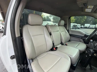2021 Ford Super Duty F-550 Cab Chassis XL Regular Cab DRW - miniatura 50