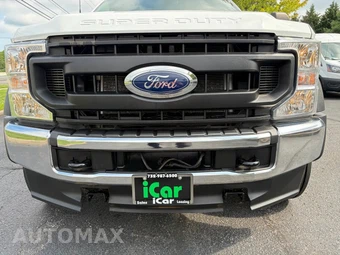 2021 Ford Super Duty F-550 Cab Chassis XL Regular Cab DRW - miniatura 9