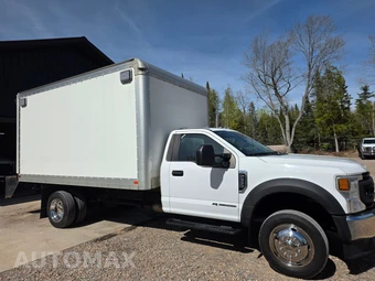 2021 Ford Super Duty F-550 Cab Chassis XL Regular Cab DRW - miniatura 9