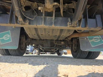 2021 Ford Super Duty F-550 Cab Chassis XLT Regular Cab DRW - miniatura 10