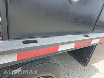 2021 Ford Super Duty F-600 Cab Chassis XL Regular Cab DRW - miniatura 23