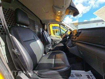 2021 Ford Transit 150 Cargo Van Low Roof 130.0" WB - miniatura 17