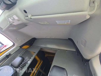 2021 Ford Transit 250 Cargo Van High Roof 148.0" WB - miniatura 8