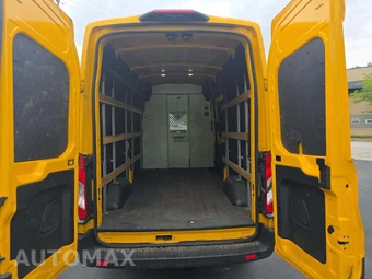 2021 Ford Transit 250 Cargo Van High Roof 148.0" WB - miniatura 12
