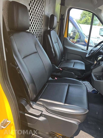 2021 Ford Transit 250 Cargo Van High Roof 148.0" WB - miniatura 17