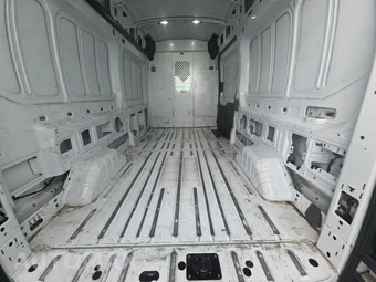 2021 Ford Transit 250 Cargo Van High Roof 148.0" WB - miniatura 16