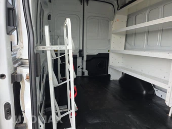 2021 Ford Transit 250 Cargo Van High Roof 148.0" WB - miniatura 14