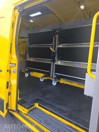 2021 Ford Transit 250 Cargo Van High Roof 148.0" WB - miniatura 14