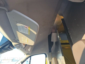 2021 Ford Transit 250 Cargo Van High Roof 148.0" WB - miniatura 18