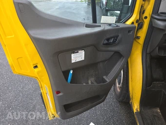 2021 Ford Transit 250 Cargo Van High Roof 148.0" WB - miniatura 9