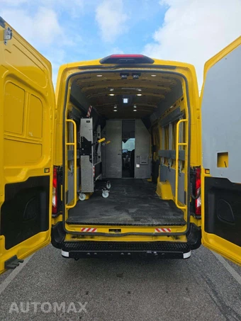 2021 Ford Transit 250 Cargo Van High Roof 148.0" WB - miniatura 12