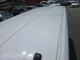 2021 Ford Transit 250 Cargo Van Low Roof 130.0" WB - miniatura 12