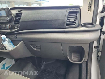 2021 Ford Transit 250 Cargo Van Low Roof 130.0" WB - miniatura 18