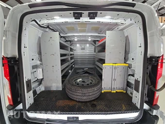 2021 Ford Transit 250 Cargo Van Low Roof 130.0" WB - miniatura 16