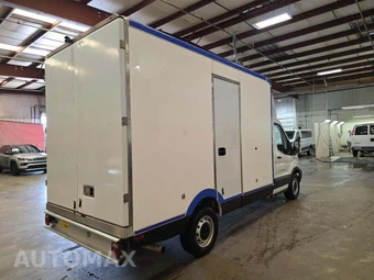 2021 Ford Transit 350 Cab Chassis - miniatura 3