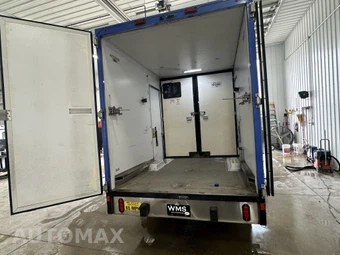 2021 Ford Transit 350 Cab Chassis - miniatura 12