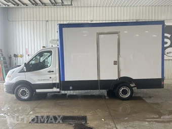 2021 Ford Transit 350 Cab Chassis - miniatura 2