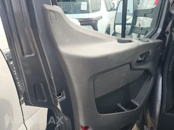 2021 Ford Transit 350 HD Cutaway 11000 GVWR DRW - miniatura 9