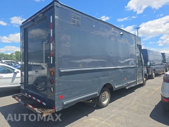 2021 Ford Transit 350 HD Cutaway 9950 GVWR DRW - miniatura 4